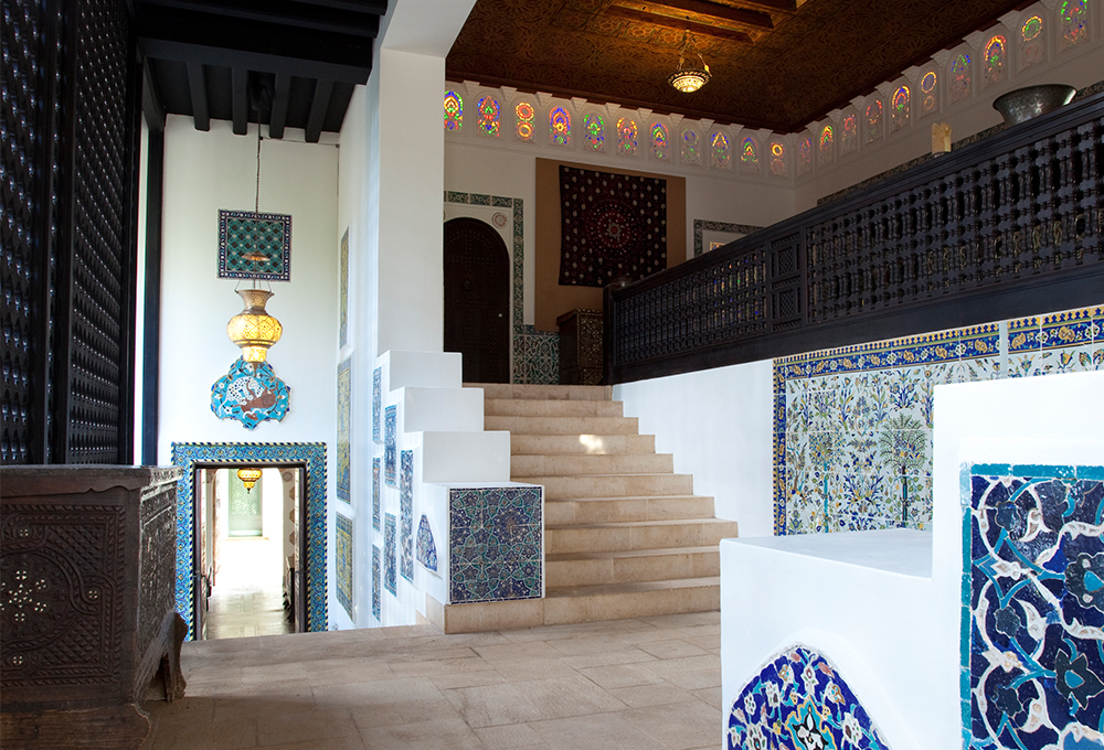 foyer 2.jpg